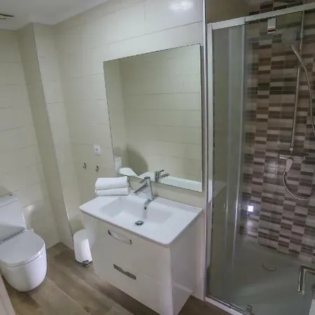 Brazan Holidays 코라레호