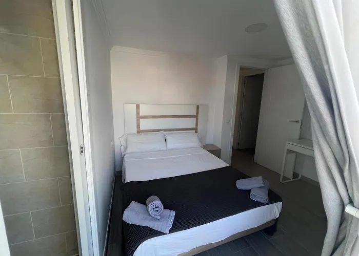 Brazan Holidays Apartman *